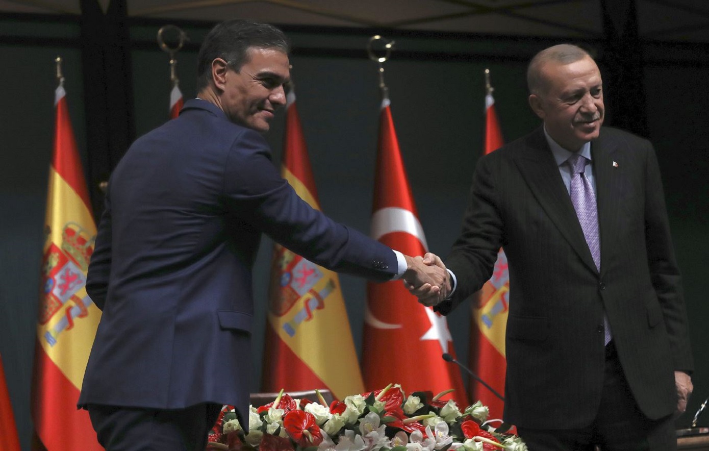 Σάντσεθ και Ερντογάν ενέκριναν συμφωνίες ύψους 20 δισεκατομμυρίων ευρώ