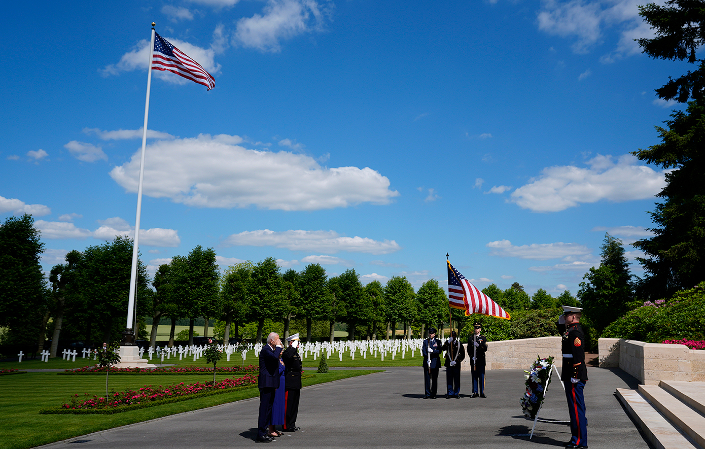 Ο Μπάιντεν απέτισε φόρο τιμής στους Αμερικανούς πεσόντες του Α&#8217; Παγκοσμίου Πολέμου