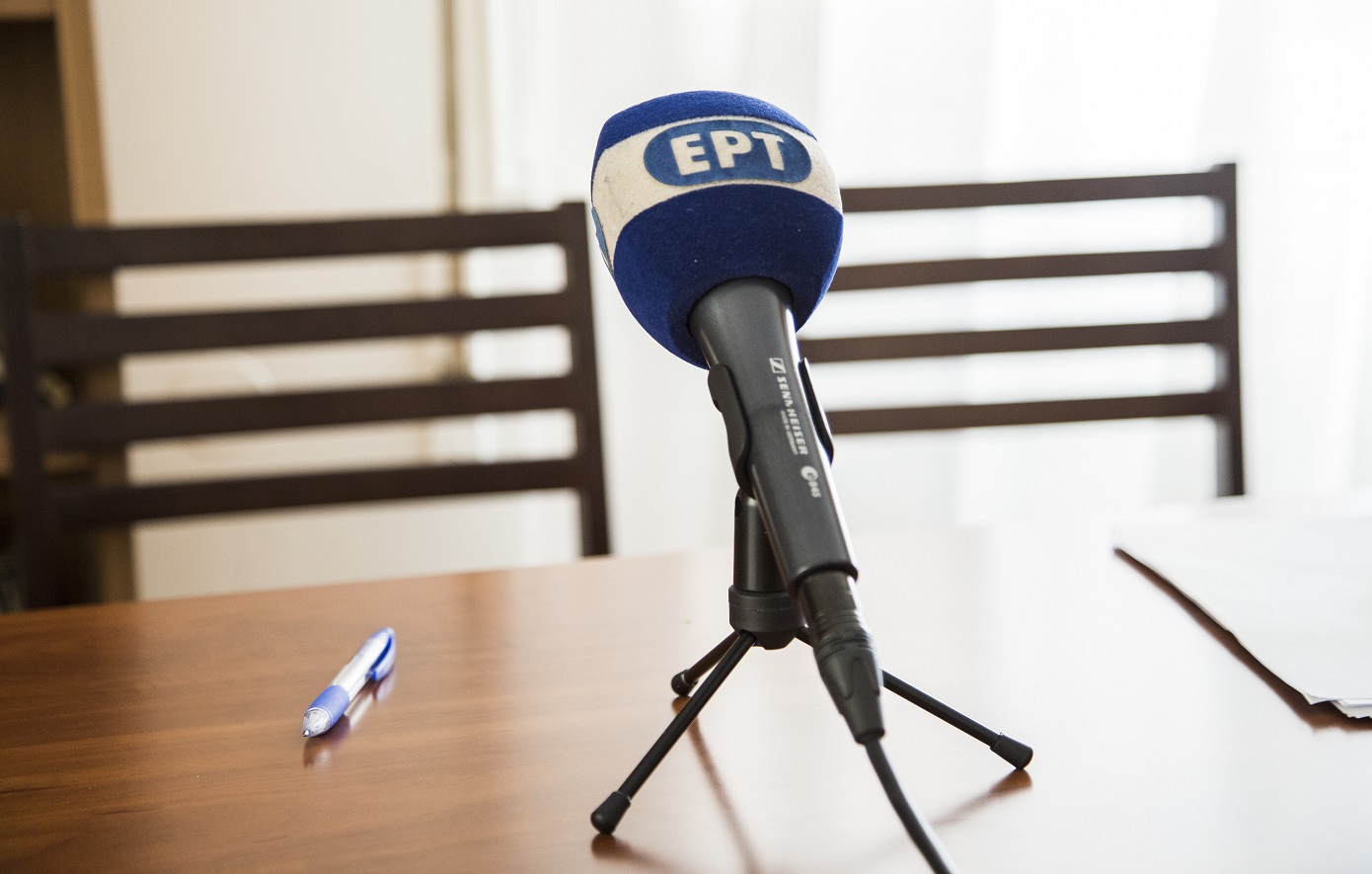 Ποινή φυλάκισης 12 μηνών στον δημοσιογράφο της ΕΡΤ που ξυλοκόπησε τη σύντροφό του &#8211; Μετατρέψιμη προς 10 ευρώ ημερησίως