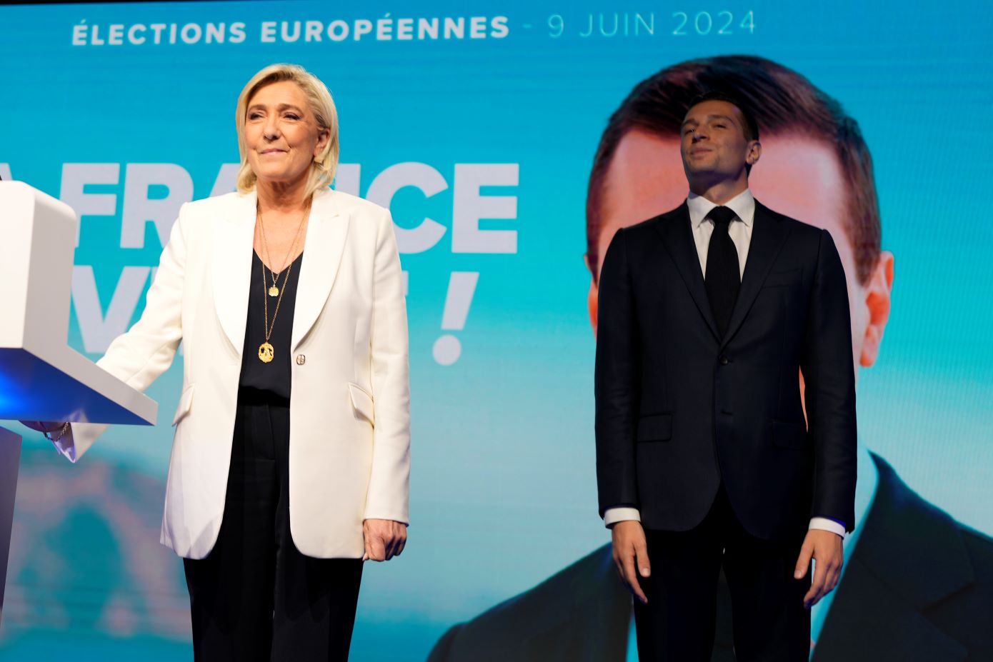Γαλλία &#8211; δημοσκόπηση: Πρώτο το ακροδεξιό κόμμα της Μαρίν Λεπέν, όχι όμως με απόλυτη πλειοψηφία