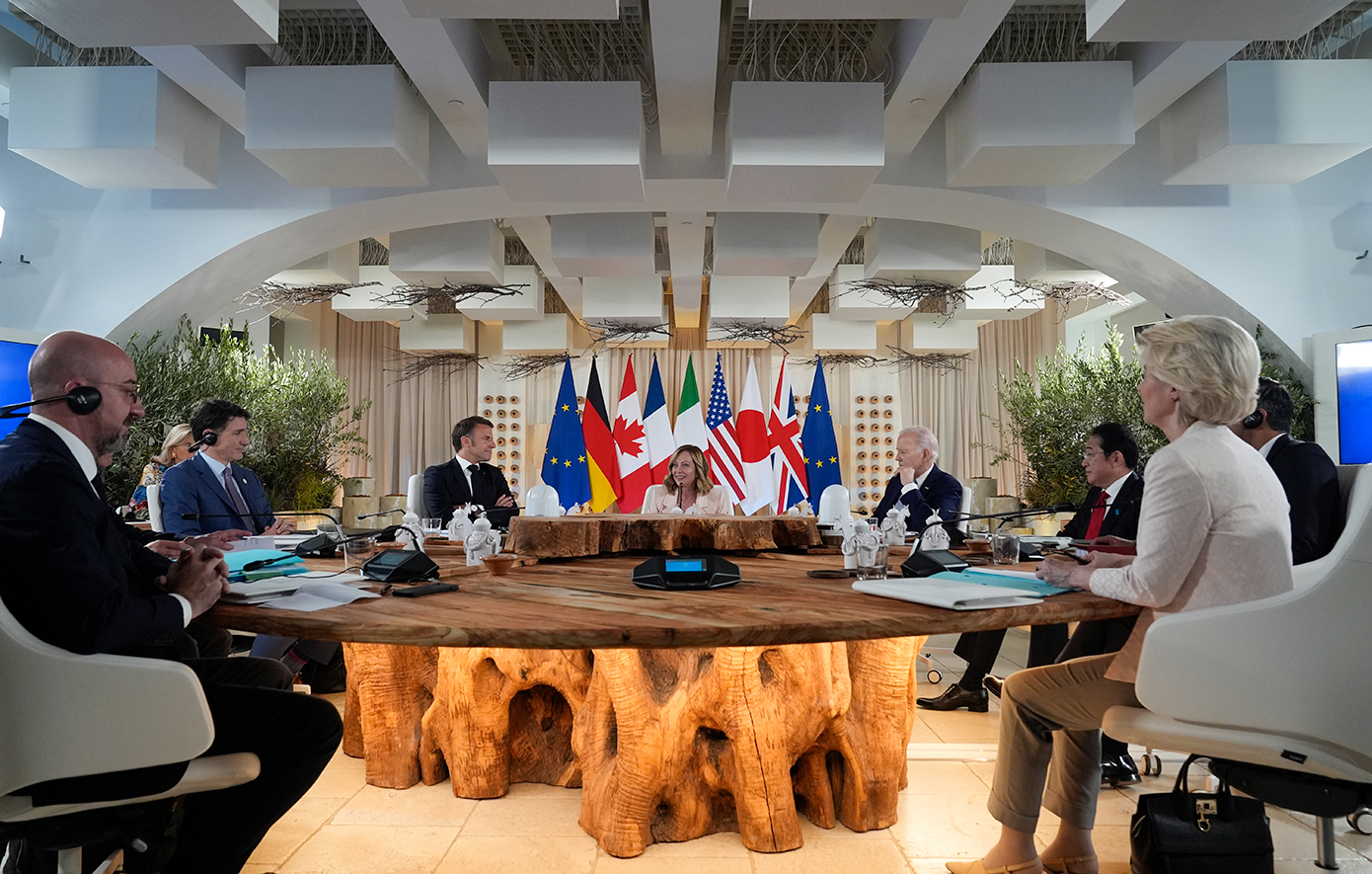 Συμφωνία στην G7 να χρησιμοποιηθούν δεσμευμένα ρωσικά περιουσιακά στοιχεία στον πόλεμο της Ουκρανίας