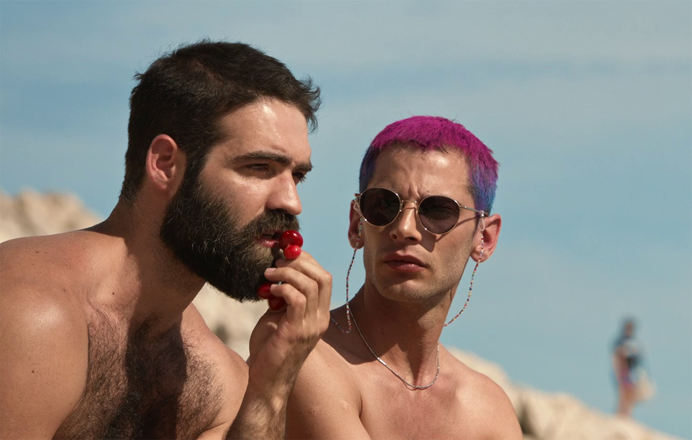 «Το καλοκαίρι της Κάρμεν» είναι η επανάσταση του ελληνικού queer σινεμά