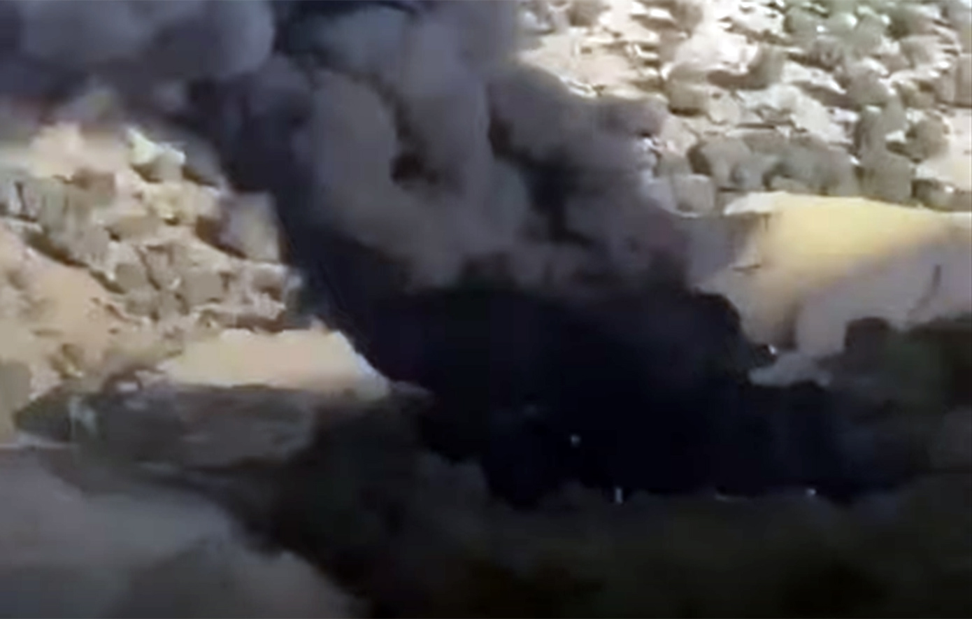 Βίντεο-ντοκουμέντο από τη φωτιά στο εργοτάξιο πίσσας στη Λεπενού Αγρινίου &#8211; Ακούγονται ισχυρές εκρήξεις