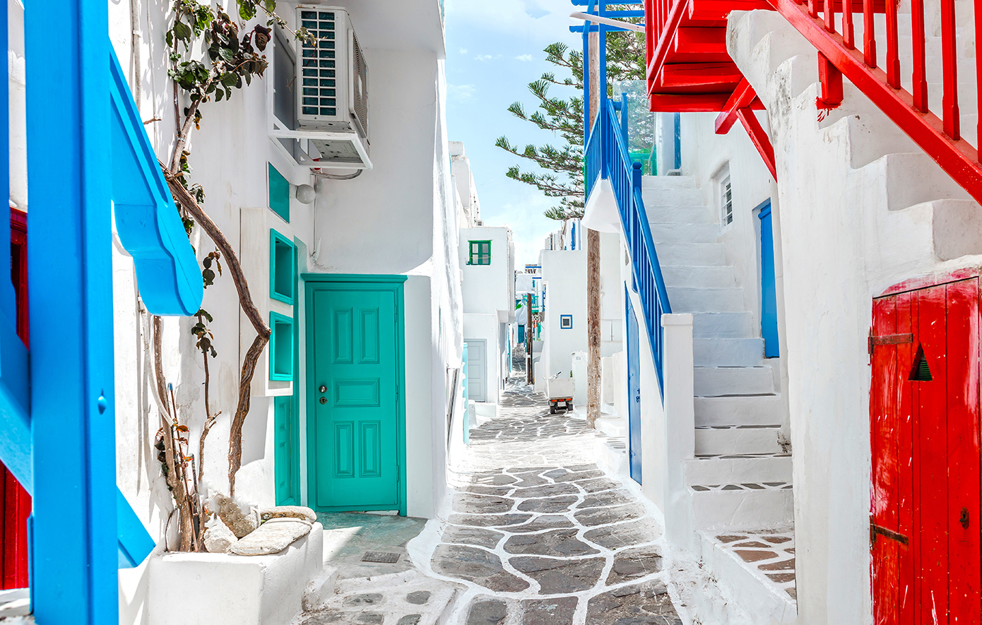 Το ελληνικό νησί με τα ωραιότερα σοκάκια στον κόσμο