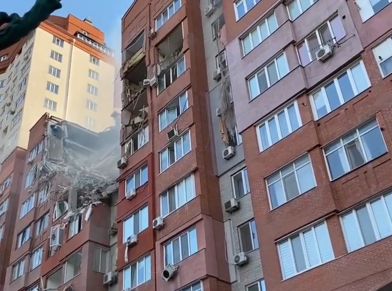 Ρώσικο πλήγμα στην πόλη Ντνίπρο της Ουκρανίας – Τουλάχιστον ένας νεκρός κι έξι τραυματίες