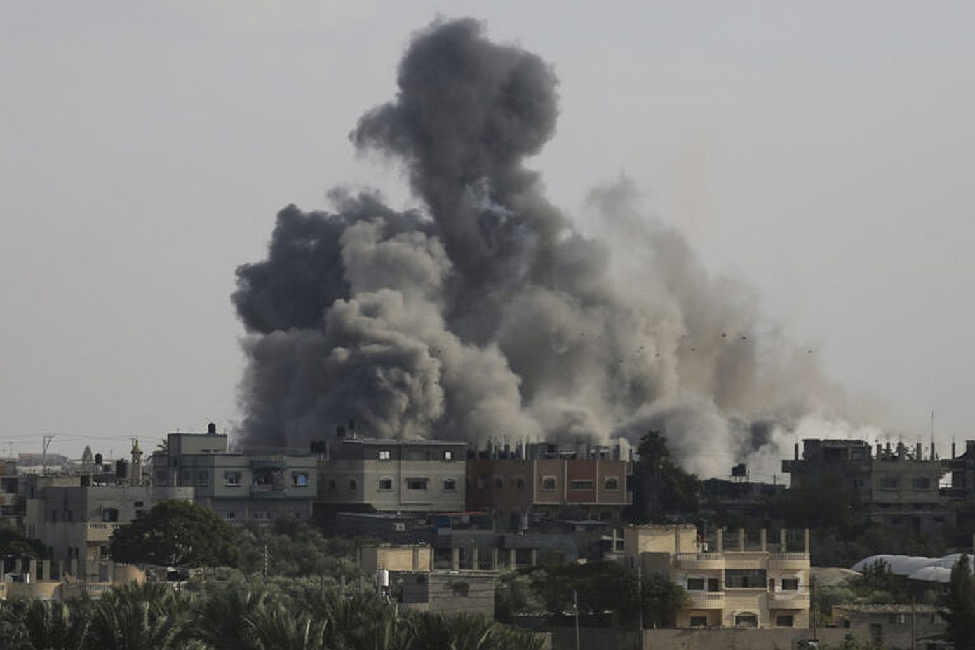 Δύο Ισραηλινοί όμηροι σκοτώθηκαν σε ισραηλινή αεροπορική επιδρομή στη Ράφα, σύμφωνα με την Χαμάς