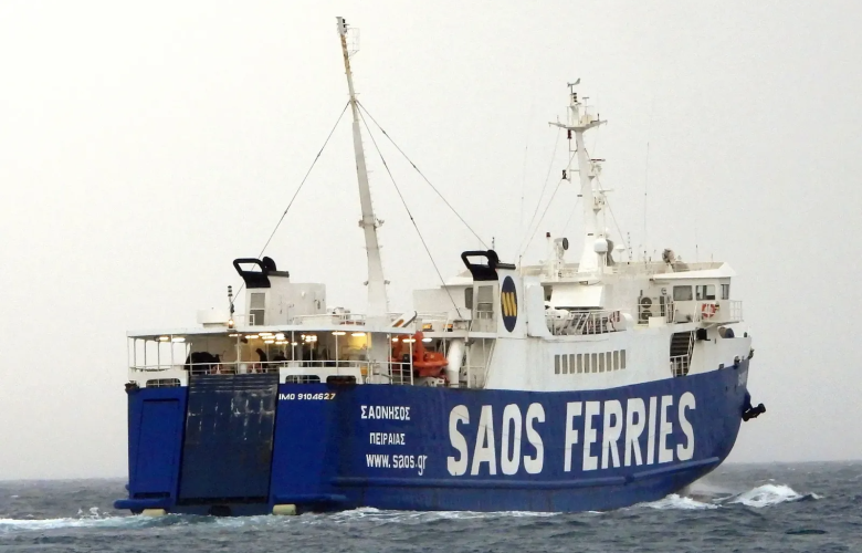 Φολέγανδρος: Πέντε τραυματίες από την πρόσκρουση πλοίου στον φάρο του λιμανιού