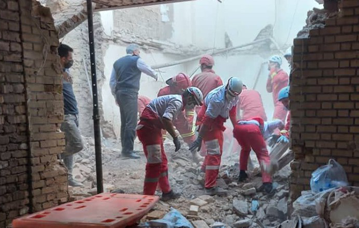 Ιράν: Τουλάχιστον 4 νεκροί και 120 τραυματίες απο σεισμό στην πόλη Κασμάρ