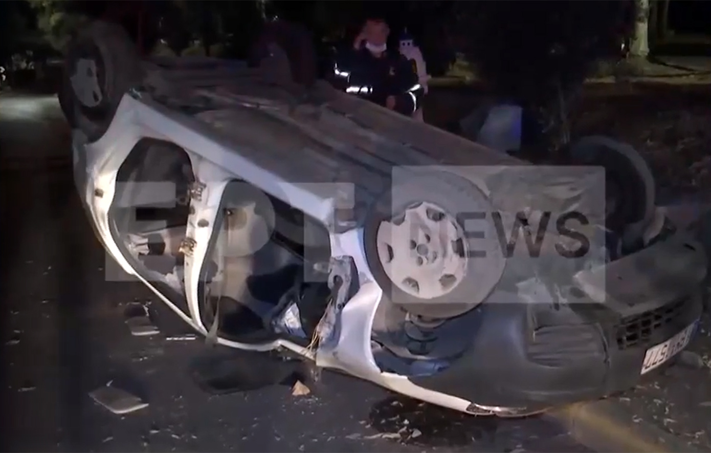 Ανατράπηκε αυτοκίνητο στη Λεωφόρο Συγγρού &#8211; Δύο τραυματίες