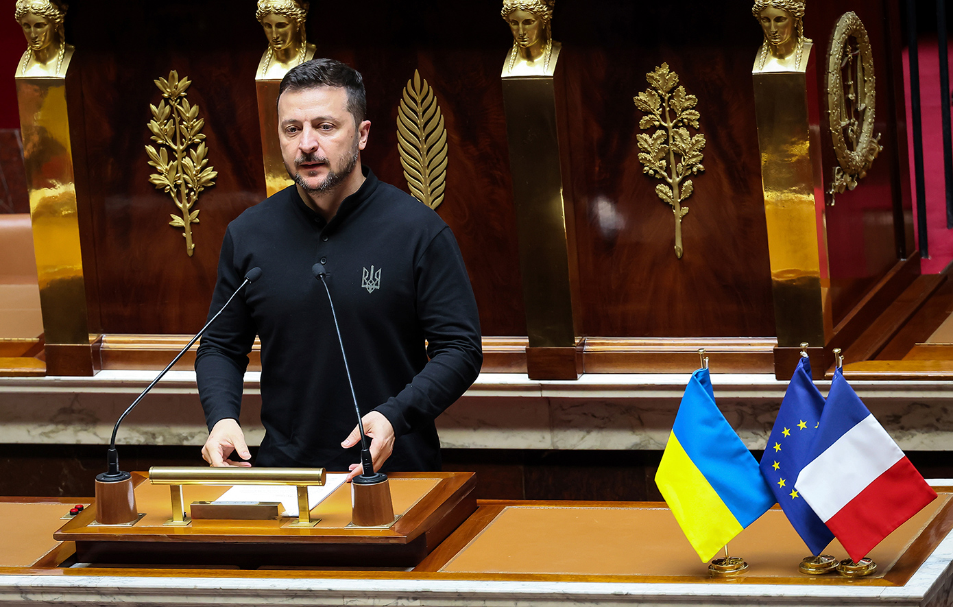 Ουκρανία: Ο Ζελένσκι ζητεί όπλα μεγάλου βεληνεκούς μετά τη νέα ρωσική επίθεση στο Κίεβο