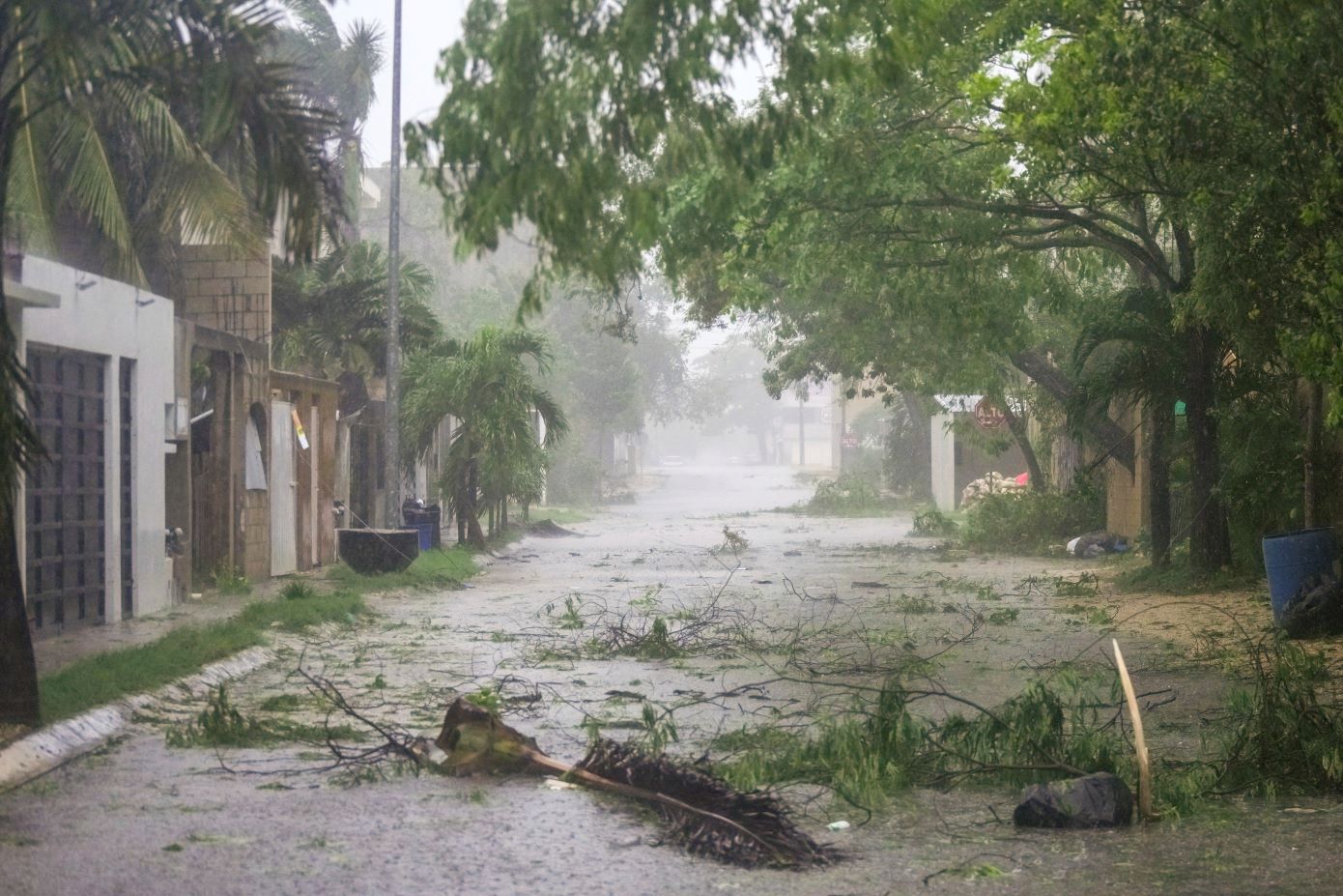 Ο κυκλώνας Μπέριλ πλήττει τις ακτές του Μεξικού &#8211; Τουλάχιστον 11 οι νεκροί από το καταστροφικό πέρασμά του