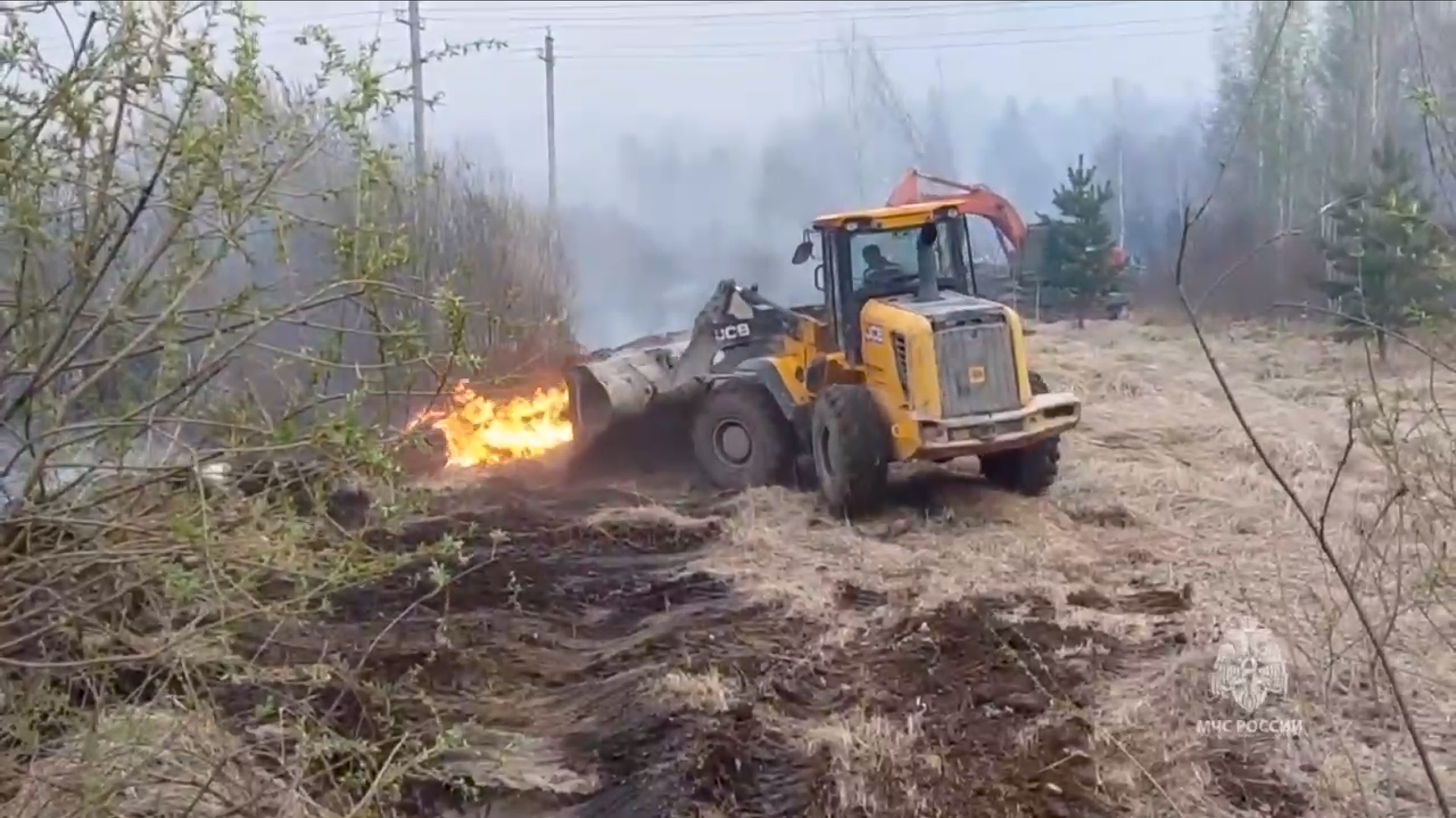 Σε κατάσταση έκτακτης ανάγκης δύο περιοχές της Σιβηρίας λόγω δασικών πυρκαγιών