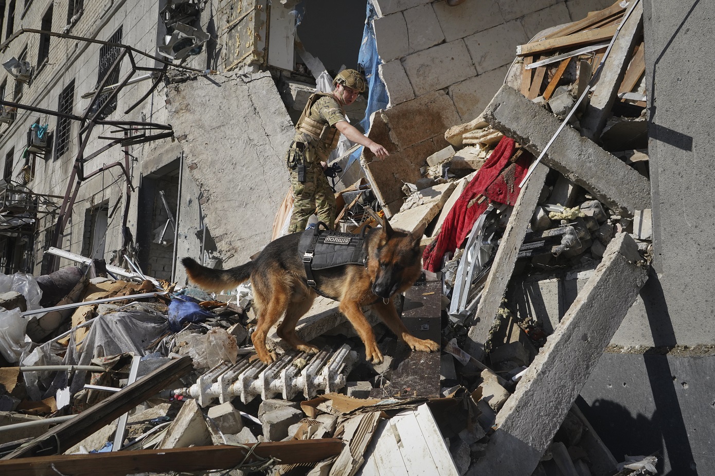 Τουλάχιστον πέντε άμαχοι νεκροί από ρωσικούς βομβαρδισμούς σε Χερσώνα, Σούμι και Χάρκοβο