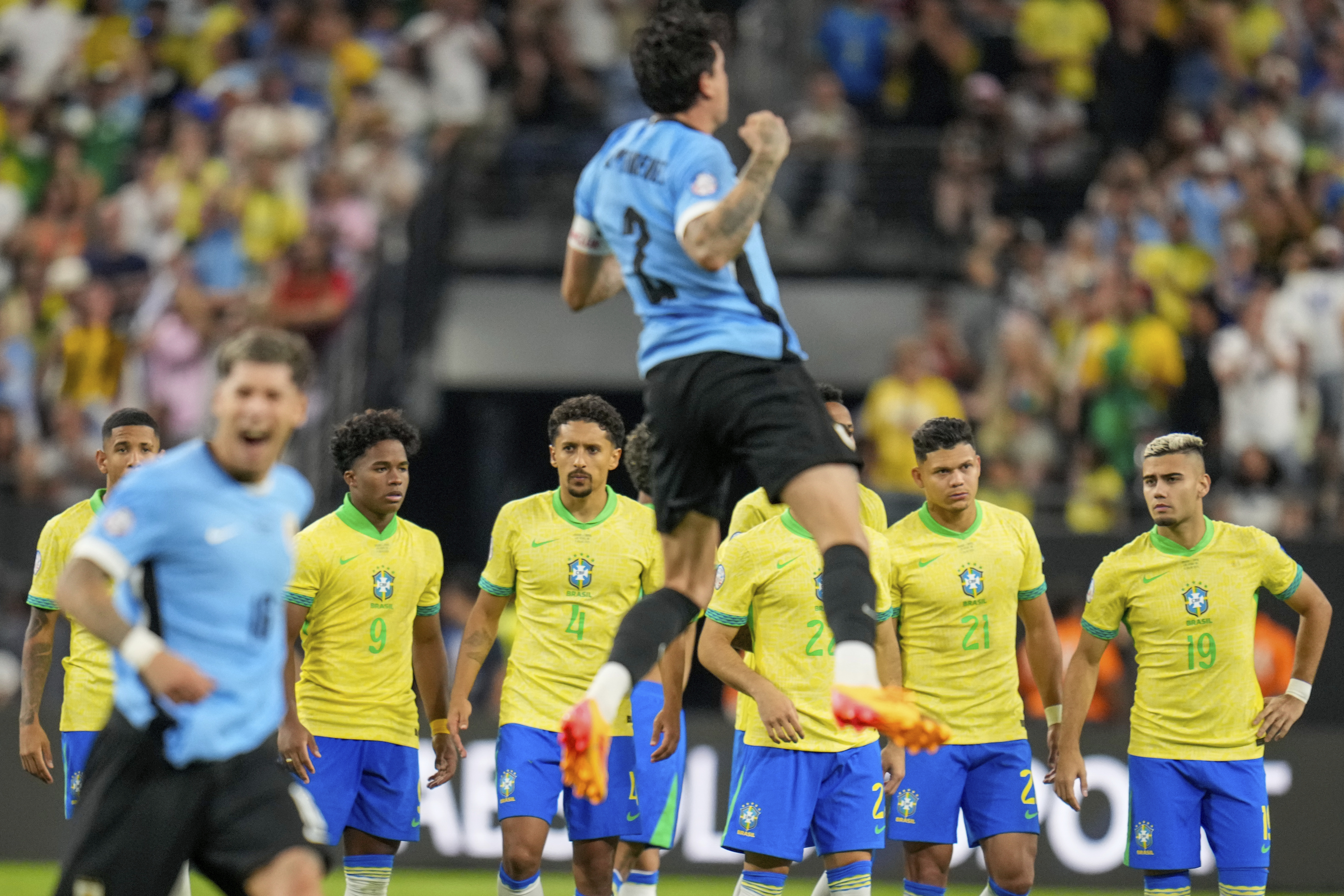Κόπα Αμέρικα: Σοκ για τη Βραζιλία &#8211;  Αποκλείστηκε στα πέναλτι από την Ουρουγουάη