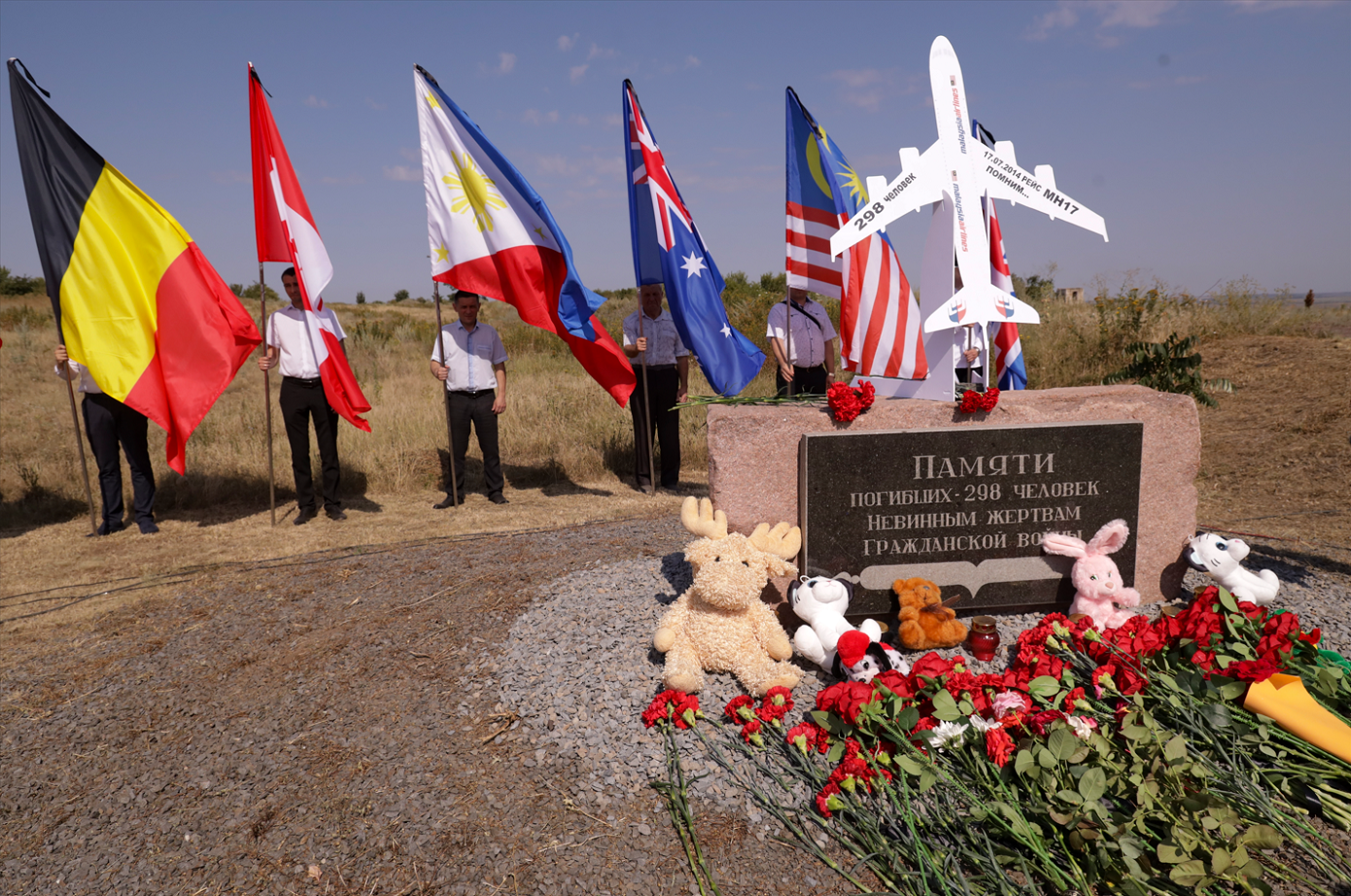 Δέκα χρόνια από τη συντριβή του αεροπλάνου της πτήσης MH17 &#8211; Αναπάντητα παραμένουν τα ερωτήματα των συγγενών των θυμάτων
