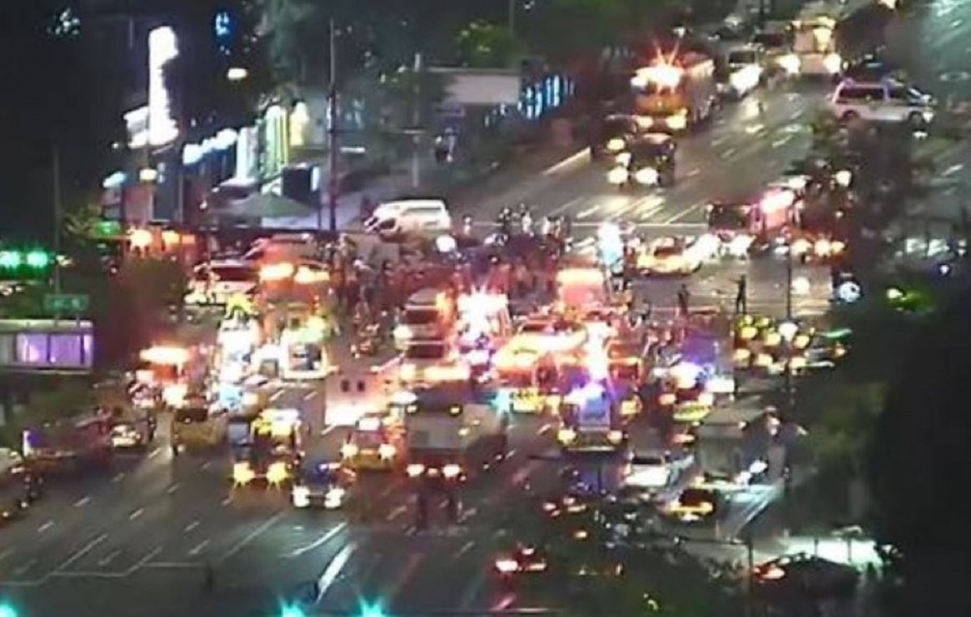 Αυτοκίνητο έπεσε πάνω σε πεζούς στη Σεούλ &#8211; Έξι νεκροί και τουλάχιστον οκτώ τραυματίες