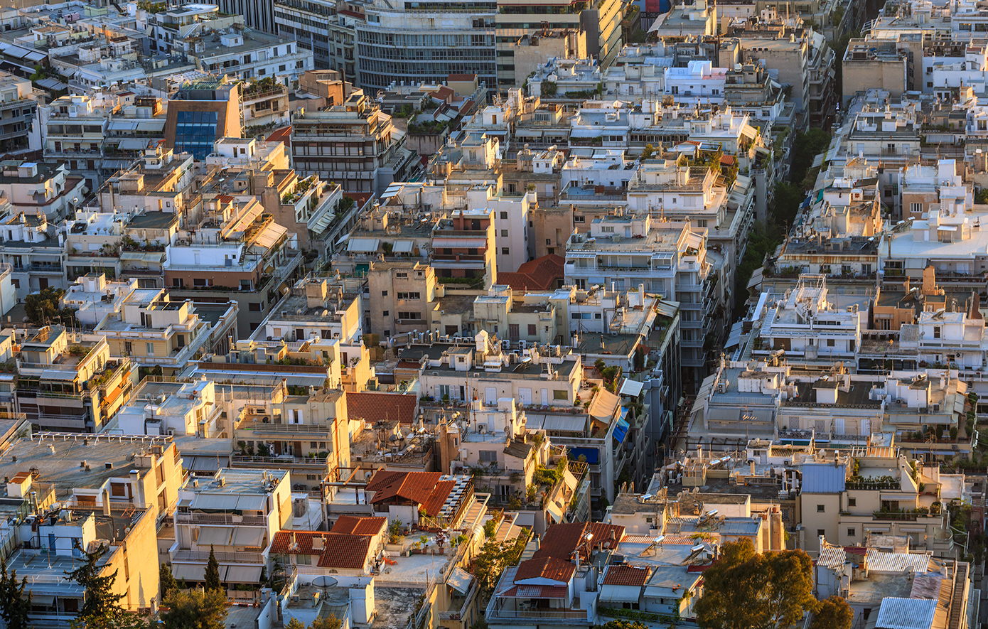Η έλλειψη ακινήτων ανεβάζει τις τιμές σε premium κατοικίες &#8211; Ψηλά στην κατάταξη η Αθήνα, «πρωταθλήτρια» η Λισαβόνα