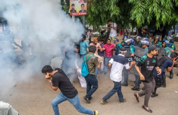 Ταραχές στο Μπανγκλαντές: Οι ΗΠΑ αναβαθμίζουν την ταξιδιωτική τους οδηγία για τη χώρα