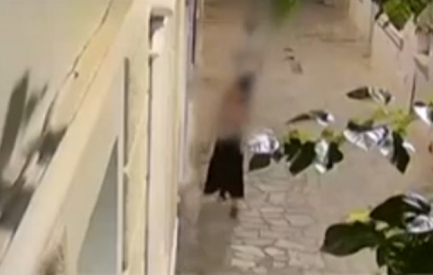 Βίντεο – ντοκουμέντο από επίθεση του «Δράκου της Ομόνοιας»