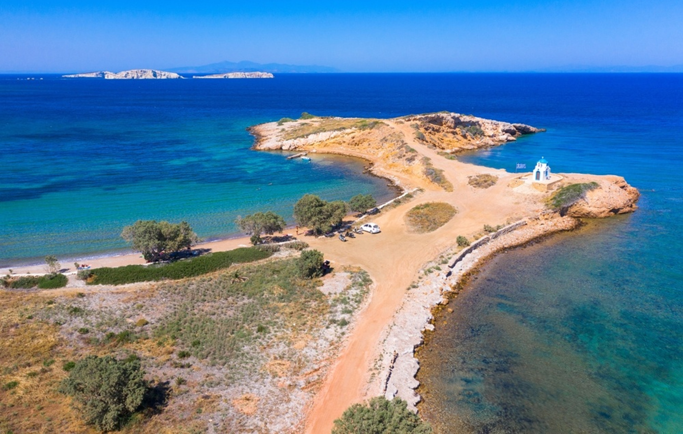 Το «μυστικό» νησί της Ελλάδας σύμφωνα με τη Le Figaro – Πρότυπο υδατικής επάρκειας για το 2024