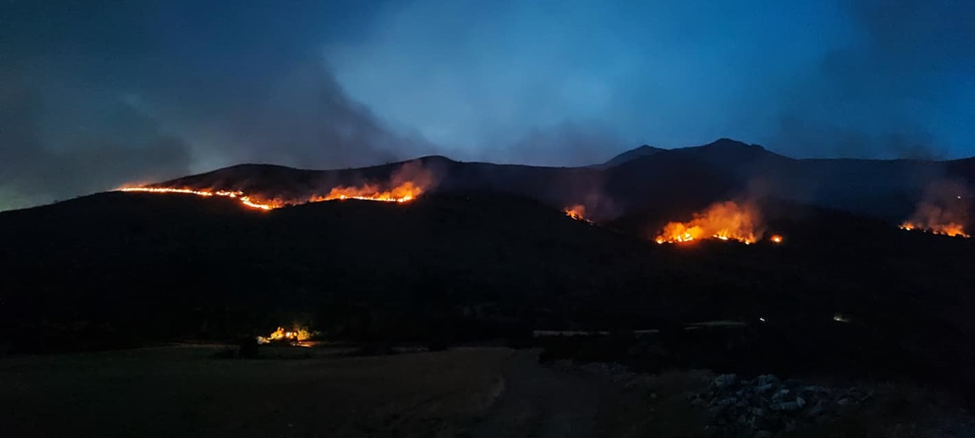 Νέα μεγάλη αναζωπύρωση της πυρκαγιάς στον Όρβηλο Σερρών &#8211; Χτύπησε το 112