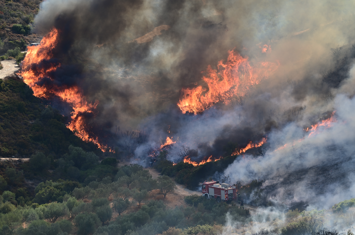 Δήμαρχος Κύμης &#8211; Αλιβερίου για τη φωτιά στην Εύβοια: «Κάηκαν περίπου 10.000 στρέμματα – Ζητήσαμε κήρυξη σε κατάσταση έκτακτης ανάγκης»