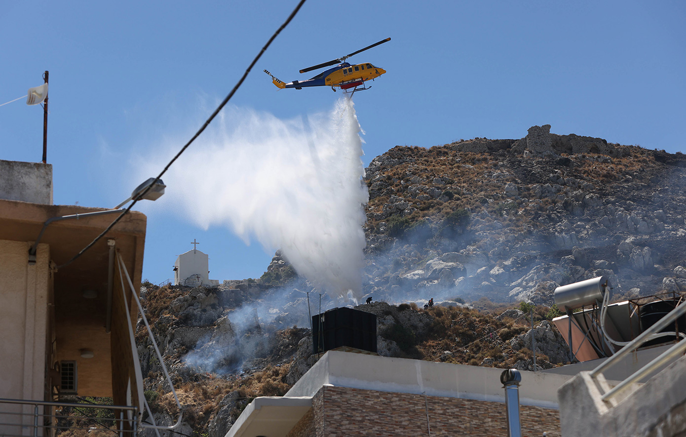 Φωτιά στο Ηράκλειο Κρήτης &#8211; Μήνυμα του 112 για εκκενώσεις 4 κοινοτήτων
