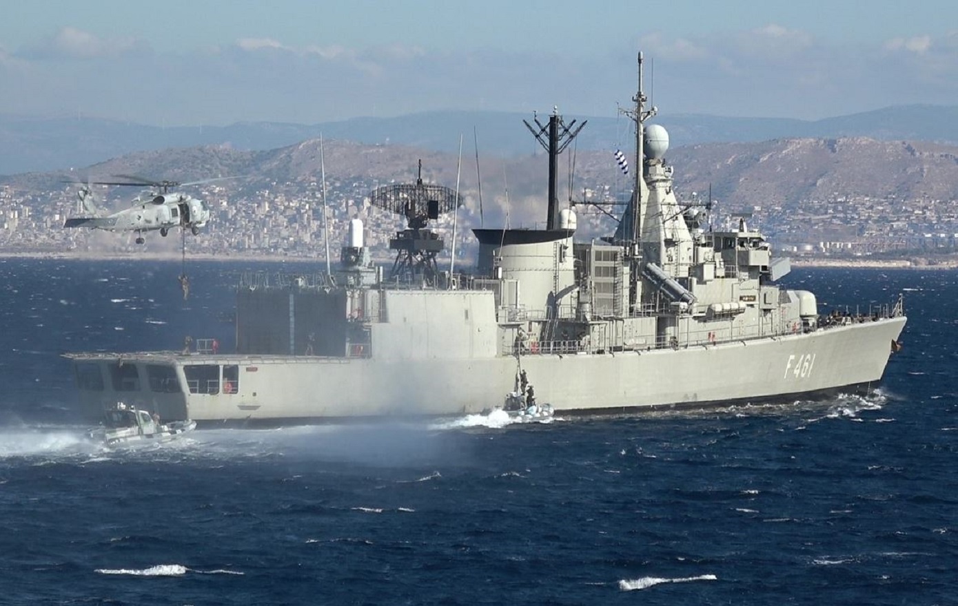 Η φρεγάτα «Ψαρά» προστάτευσε εμπορικό πλοίο στην Ερυθρά Θάλασσα &#8211; Κατέρριψε δύο drone των Χούθι