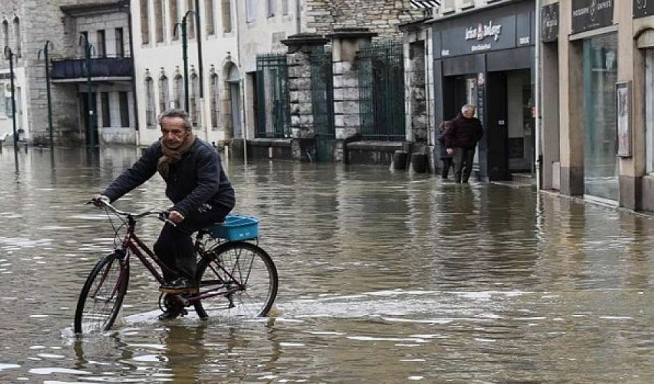 Γαλλία: Καταιγίδες προκάλεσαν πλημμύρες στο βορειοανατολικό τμήμα της χώρας