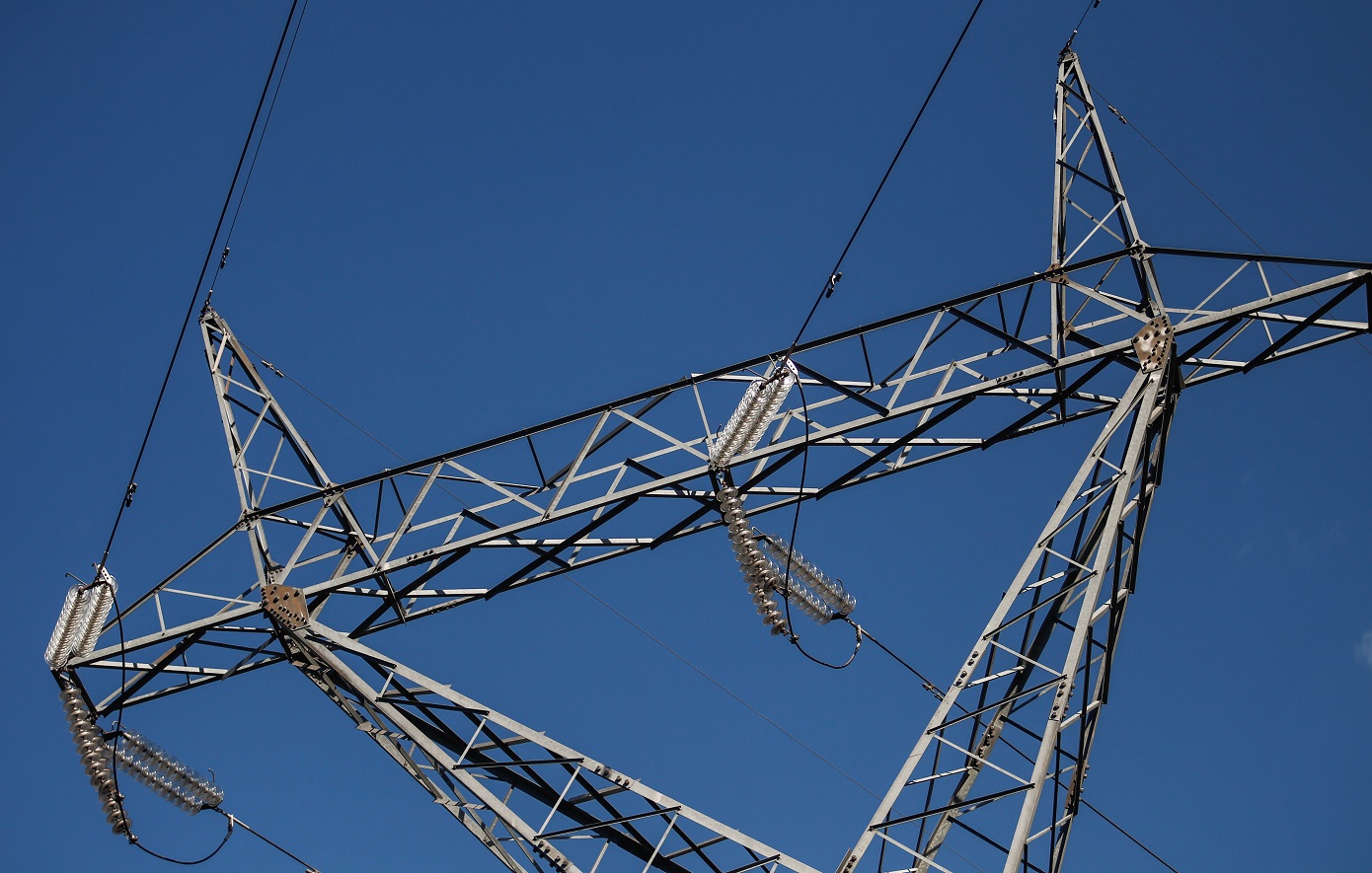 Ηλεκτρικό ρεύμα: Γιατί αυξήθηκαν και πότε θα επανέλθουν οι τιμές – 10 ερωταπαντήσεις για τα κυβερνητικά μέτρα