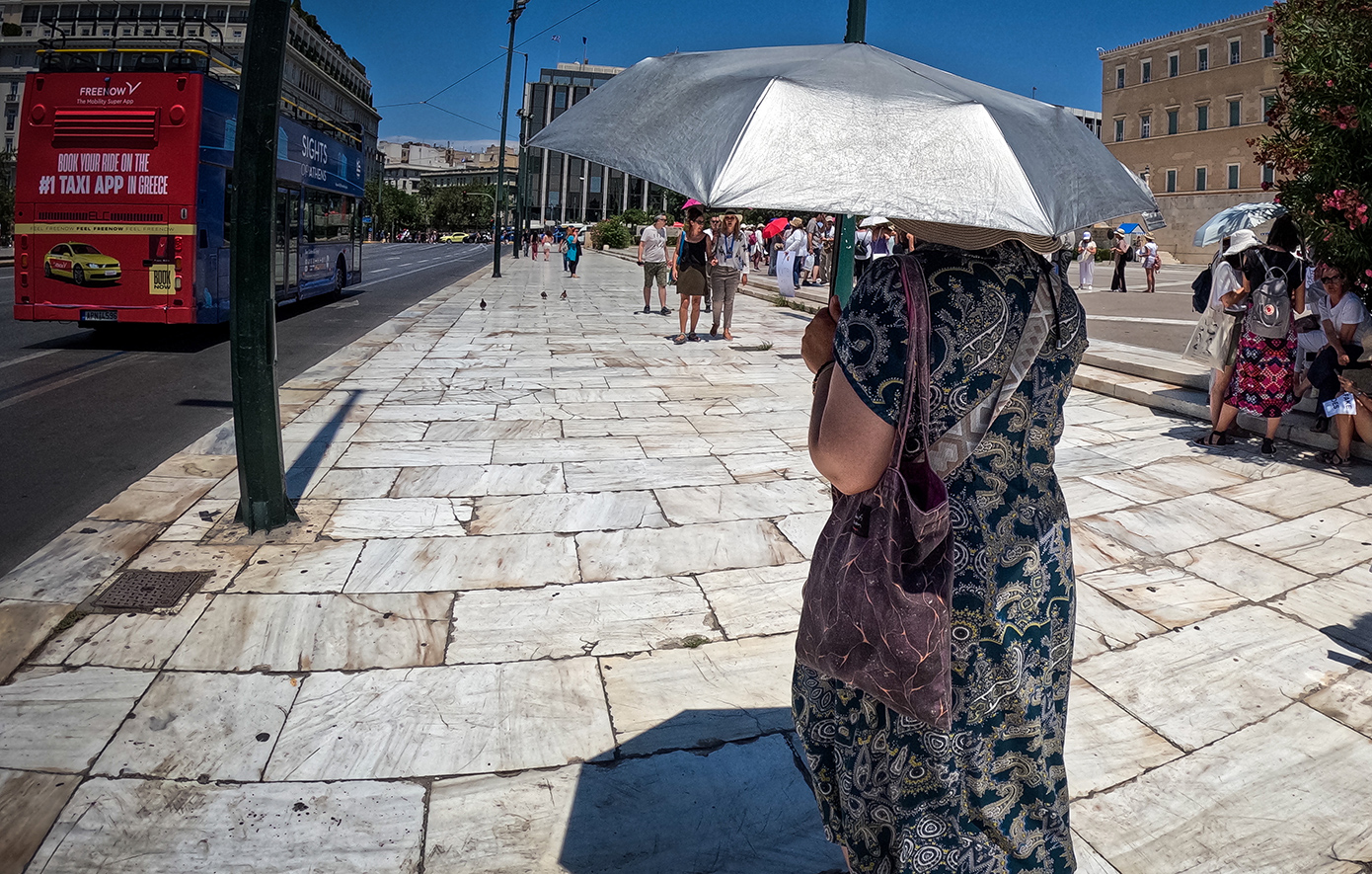 Δέκατη συνεχόμενη μέρα καύσωνα &#8211; Πού έφτασε τους 42,2 βαθμούς Κελσίου η θερμοκρασία