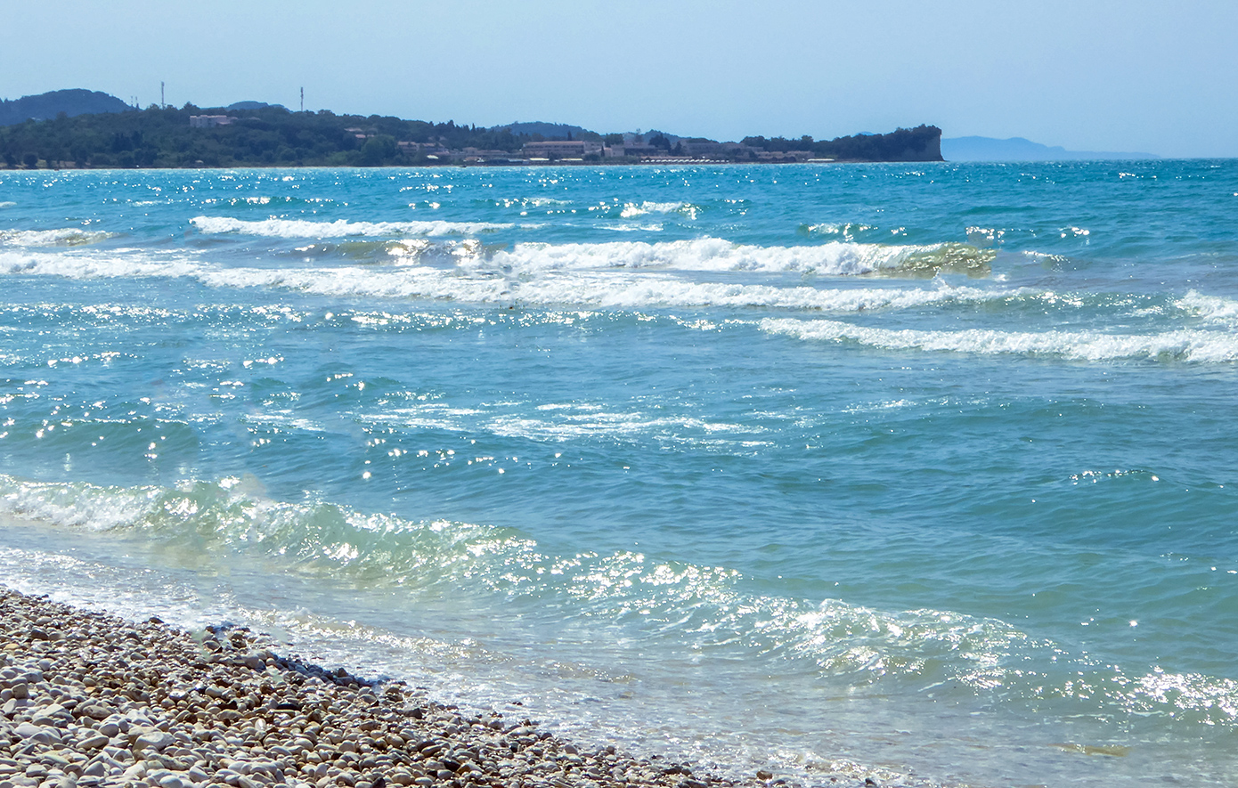 Νεκρή γυναίκα στην παραλία της Αγίας Τριάδας στη Θεσσαλονίκη