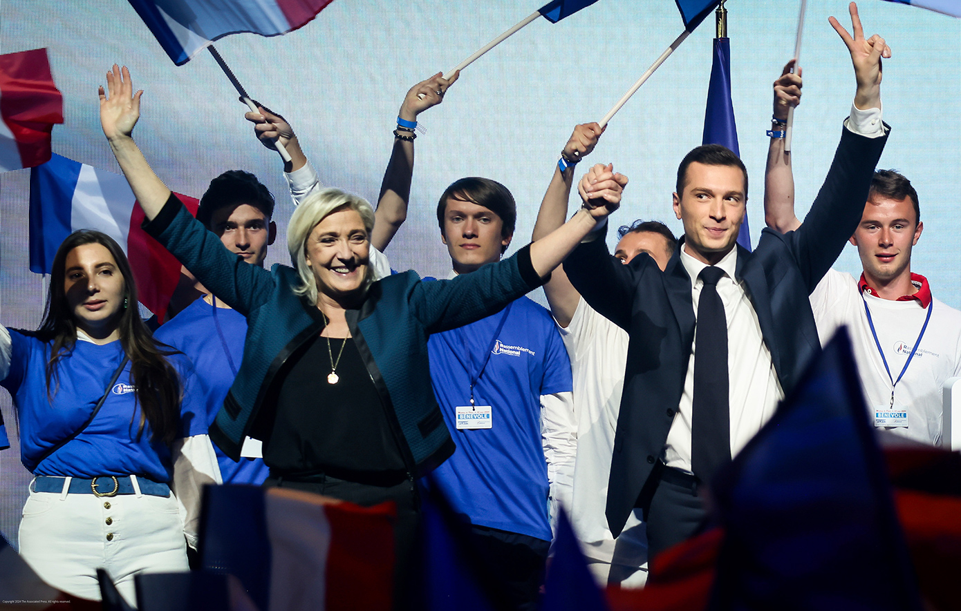 Το κλειδί στον δεύτερο γύρο των γαλλικών βουλευτικών εκλογών – Αυστηρή προειδοποίηση για την ακροδεξιά στις πύλες της εξουσίας