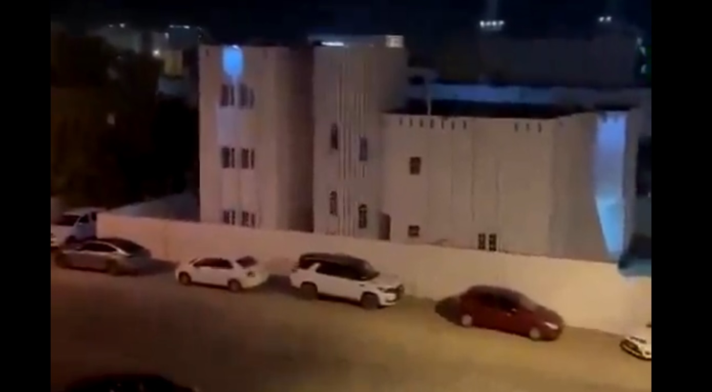 Μακελειό κοντά σε τζαμί στο Ομάν – Τέσσερις νεκροί από πυροβολισμούς