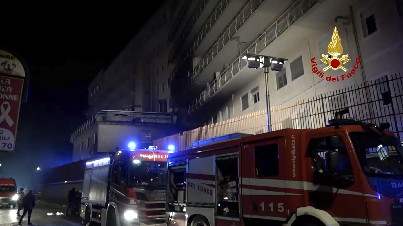 Δύο πυροσβέστες σκοτώθηκαν στην Ιταλία εν ώρα καθήκοντος