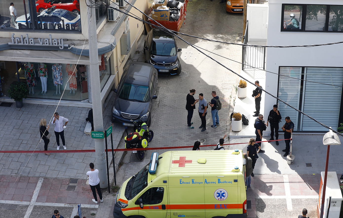 Θρίλερ με την εκτέλεση άνδρα μέσα σε αυτοκίνητο στο Ψυχικό Θρίλερ με την εκτέλεση άνδρα μέσα σε αυτοκίνητο στο Ψυχικό