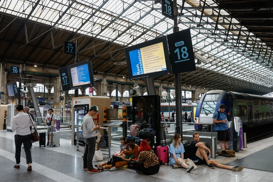 Ρωσία: Δεν είμαστε εμείς πίσω από το σαμποτάζ  στο σιδηροδρομικό δίκτυο στη Γαλλία