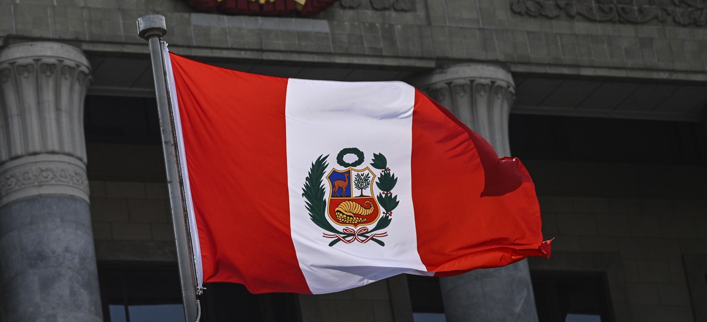 Τον Εδμούνδο Γκονσάλες Ουρούτια αναγνώρισε το Περού ως «νόμιμο» εκλεγμένο πρόεδρο της Βενεζουέλας