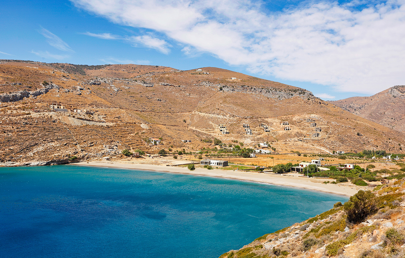 Σε επαναπροσδιορισμό της τουριστικής της ταυτότητας βρίσκεται η Τζια