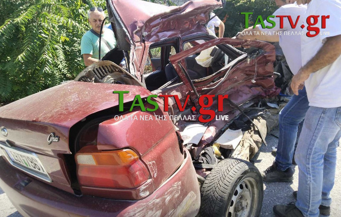 Τραγωδία στην Έδεσσα: Νεκρή εικοσιεπτάχρονη σε τροχαίο &#8211; Το αυτοκίνητό της συγκρούστηκε πλαγιομετωπικά με φορτηγό