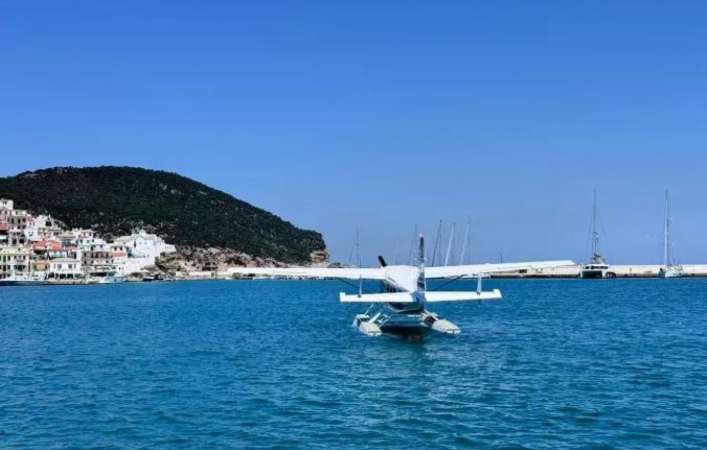 Έφτασαν τα πρώτα υδροπλάνα σε Σκόπελο, Αλόννησο και Σκύρο