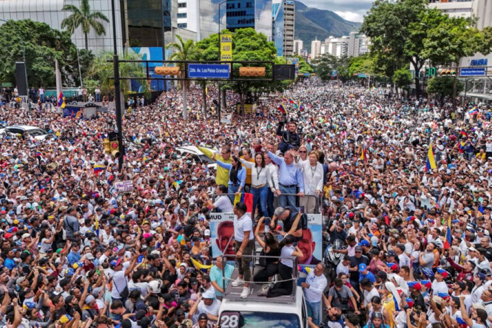 Κυβέρνηση και αντιπολίτευση δηλώνουν νικητές στις εκλογές της Βενεζουέλας &#8211; 11 νεκροί από τις διαδηλώσεις
