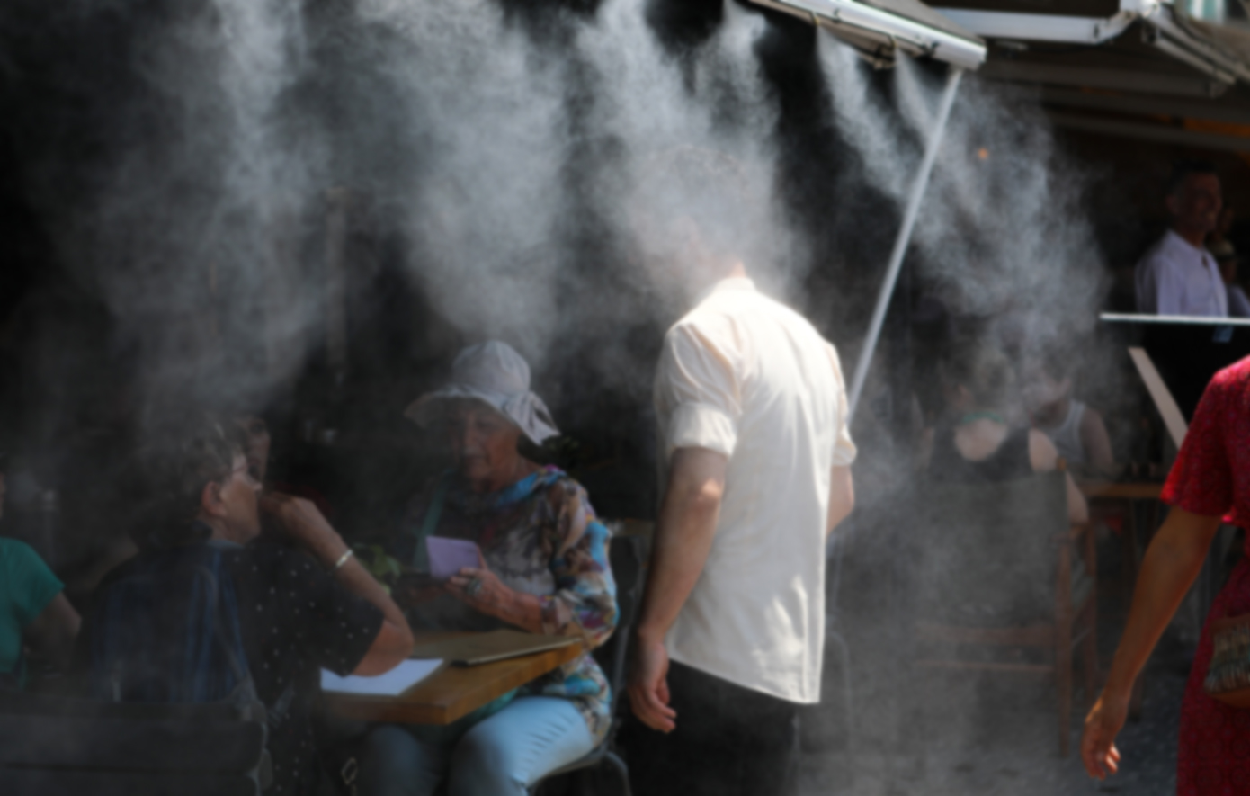ΟΗΕ: Η ανθρωπότητα να σταθεί στο ύψος της απέναντι στην επιδημία της ακραίας ζέστης