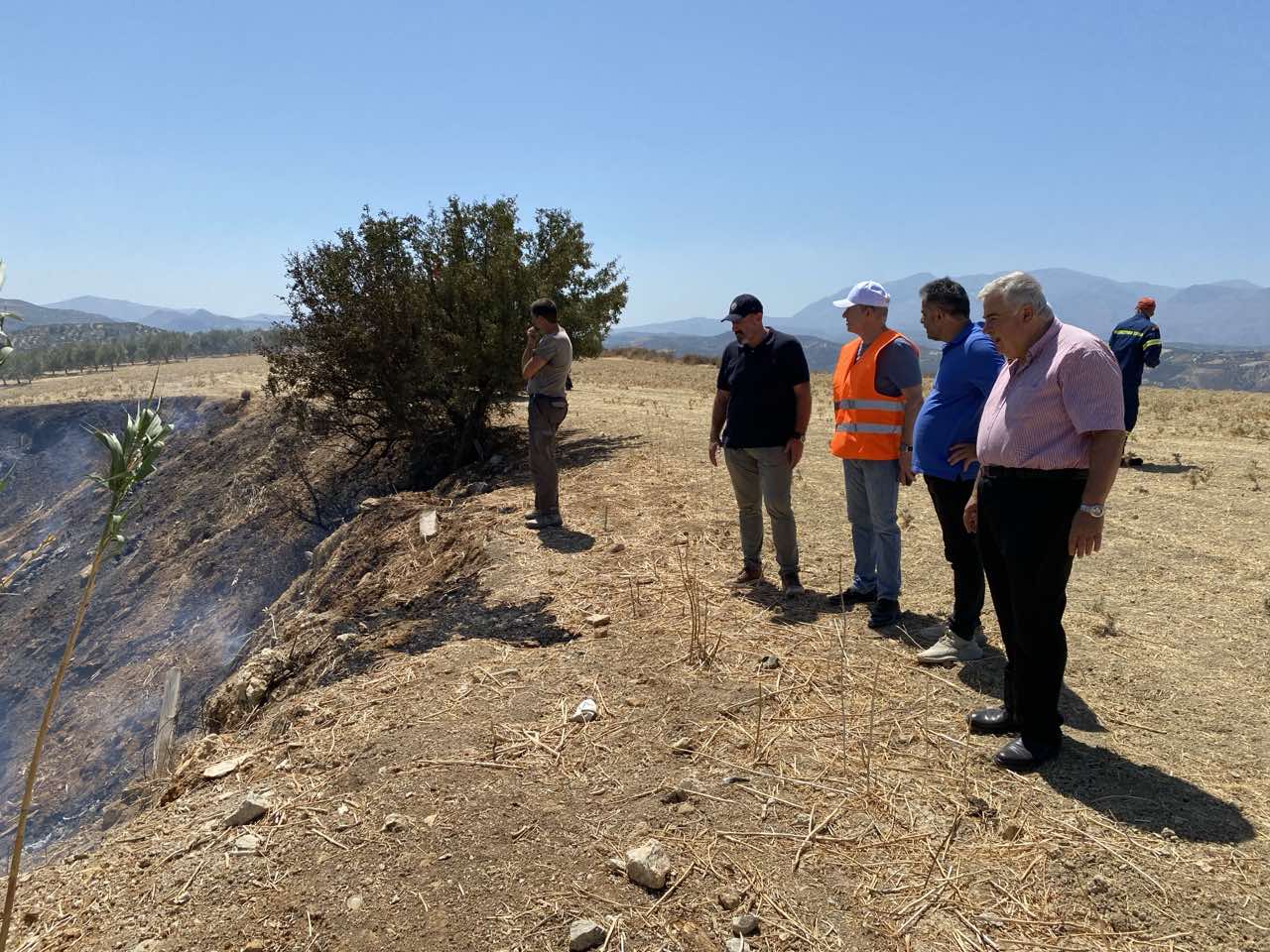 Οριοθετήθηκε η φωτιά στον Μαραθίτη του Ηρακλείου Κρήτης &#8211; Δεν κινδύνευσαν κατοικημένες περιοχές