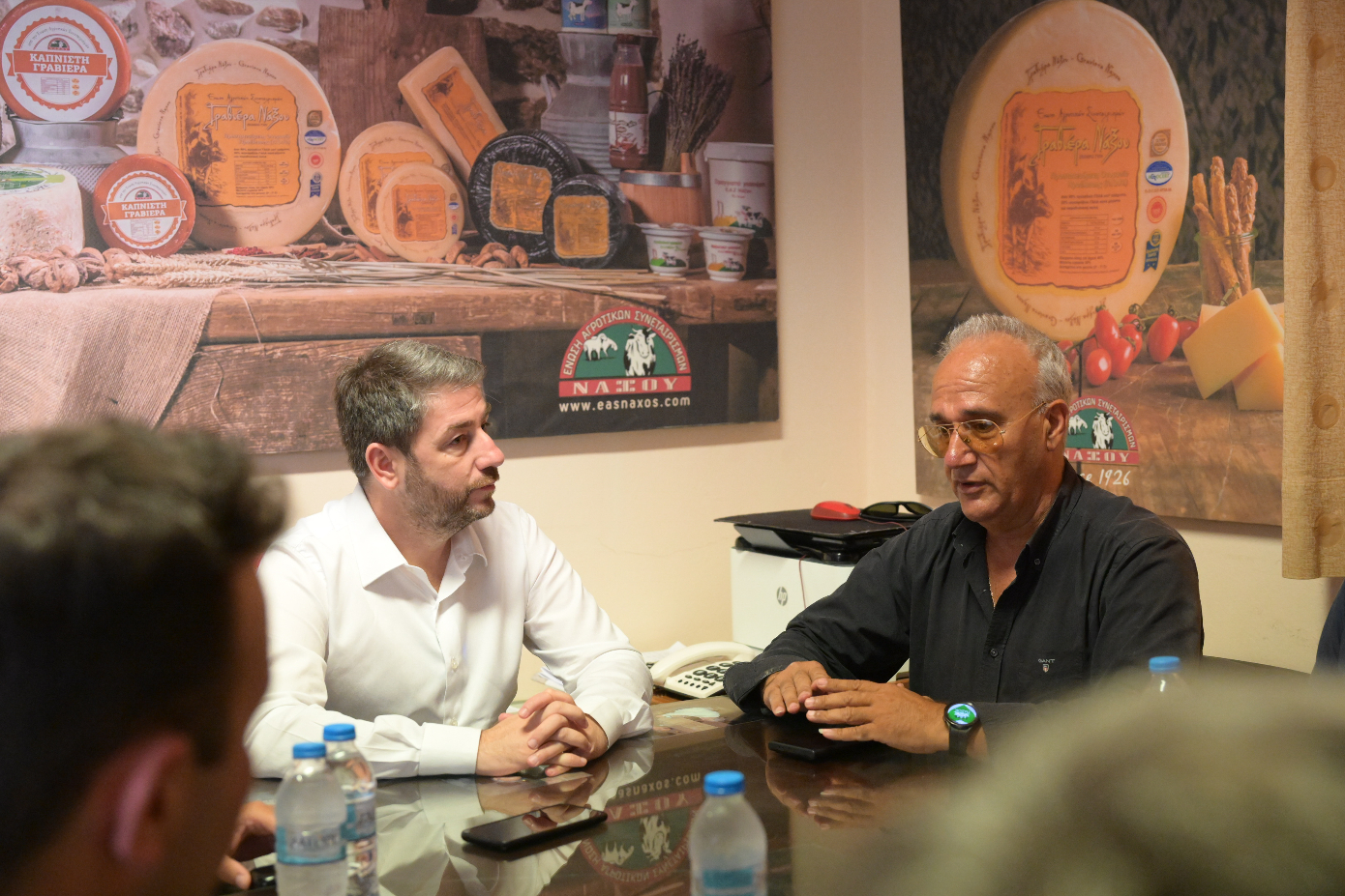Επίσκεψη του Νίκου Ανδρουλάκη στον Αγροτικό Συνεταιρισμό Νάξου