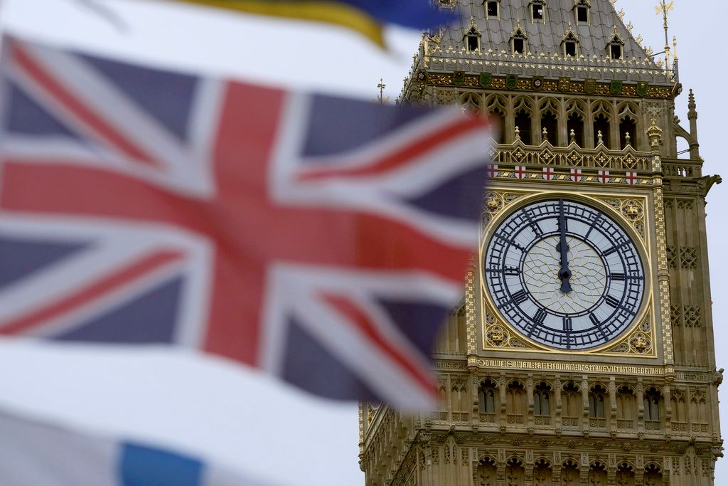 Εκστρατεία για την προσέλκυση επενδύσεων στη Αγγλία ξεκινάει η κυβέρνηση Στάρμερ