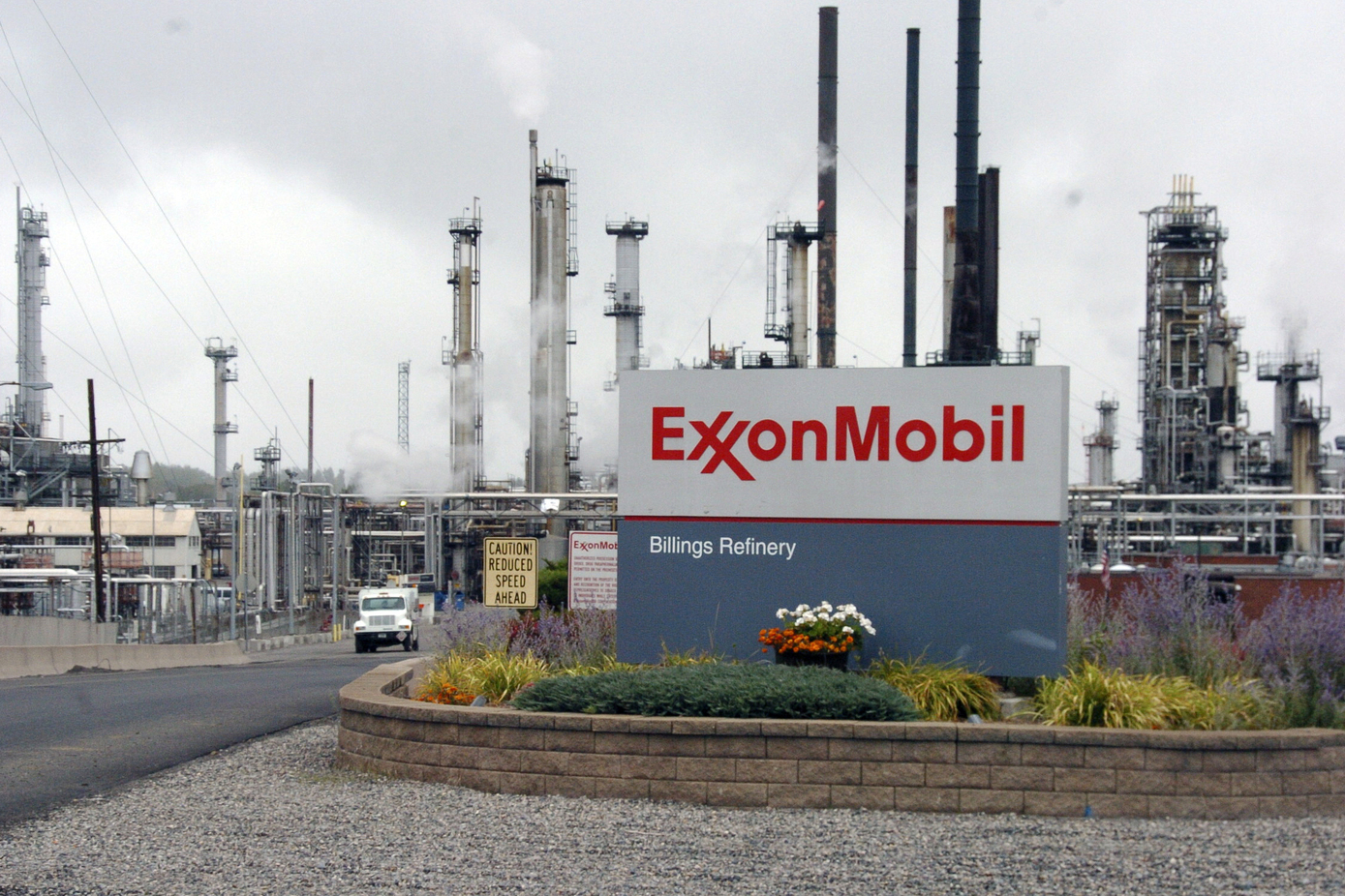 Η ExxonMobil προβλέπει πρακτικά αμετάβλητη ζήτηση πετρελαίου το 2050