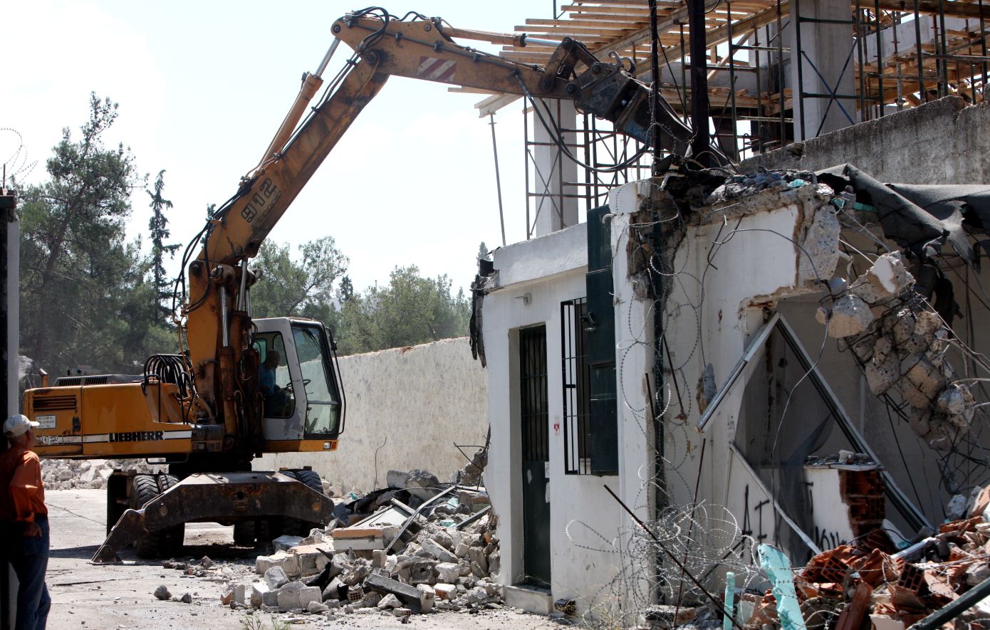 Απροειδοποίητα θα κατεδαφίζονται πλέον τα αυθαίρετα: Η αρχή θα γίνει με όσα χτίστηκαν μετά την 1/1/2024