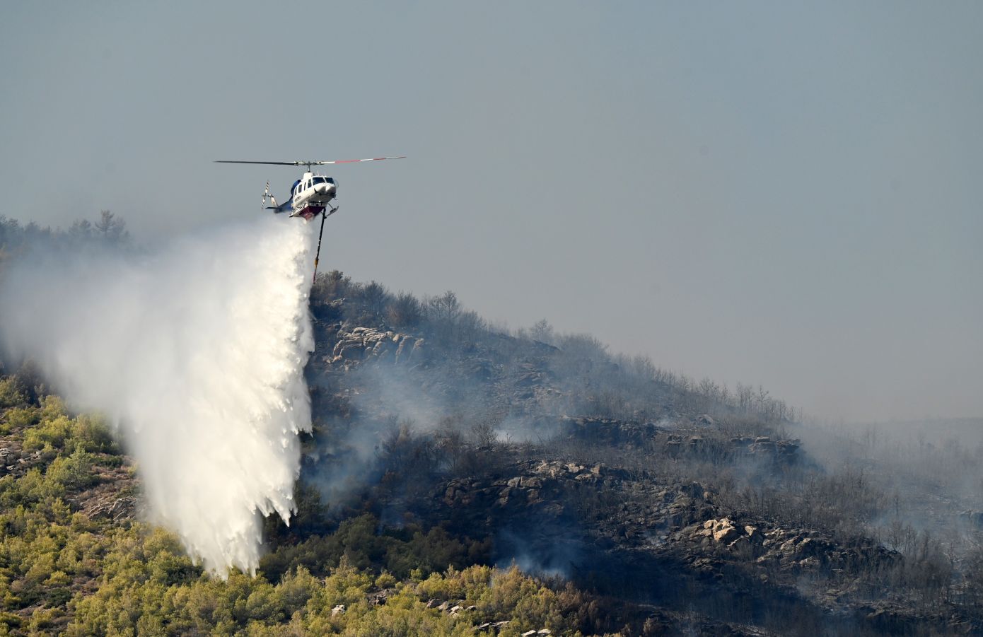 Γιατι είναι πολύ δύσκολη η φωτιά στην Αττική από άποψη διαχείρισης &#8211; Τι λέει ο πυρομετεωρολόγος Θοδωρής Γιάνναρος