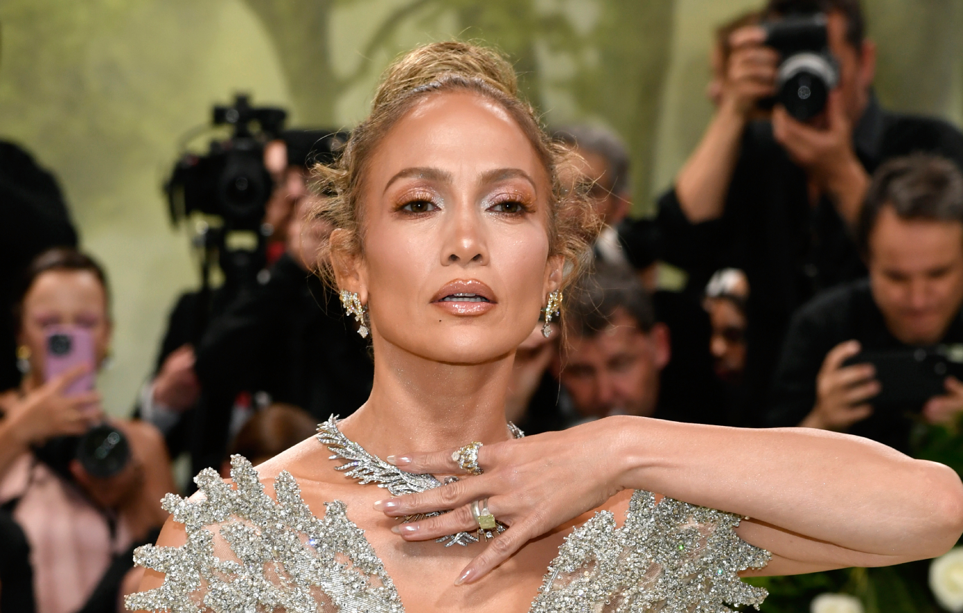 Η Jennifer Lopez επιστρέφει στα social media μετά την κατάθεση διαζυγίου από τον Ben Affleck